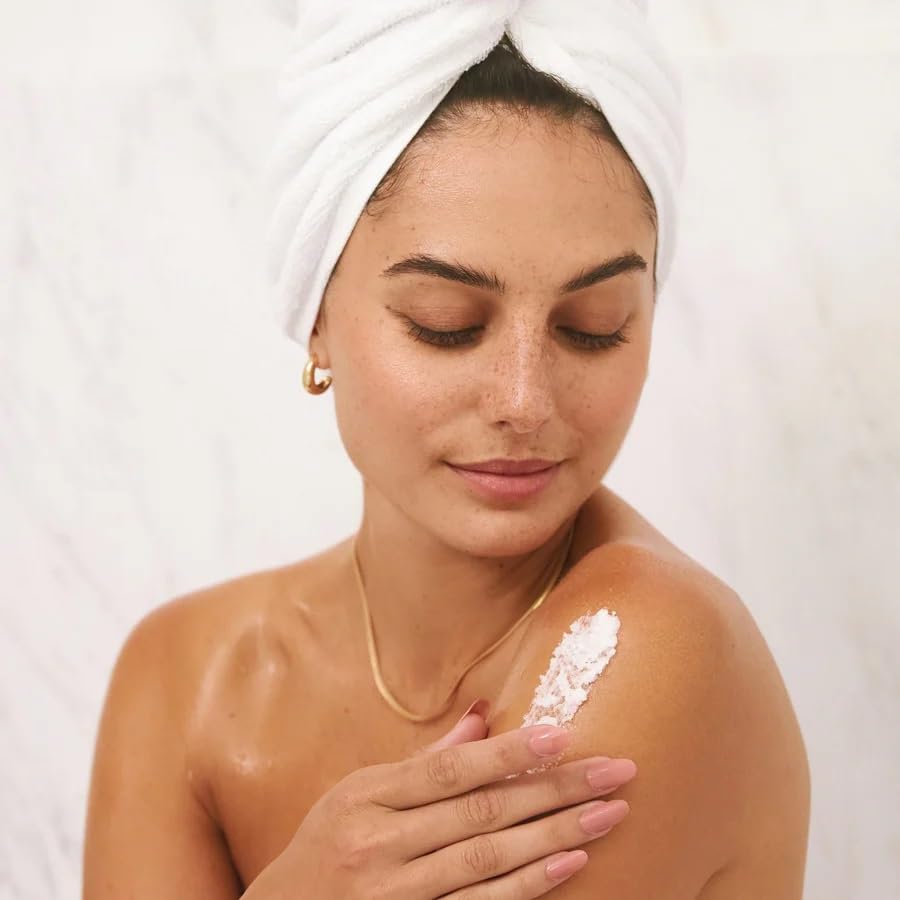 LALICIOUS Sugar Kiss® Extraordinary Whipped Sugar Scrub for Body, Moisturizing Body Exfoliator with Coconut Oil & Honey for Radiant Skin, Shave after rinsing, No Parabens - Large 16oz - Image 4