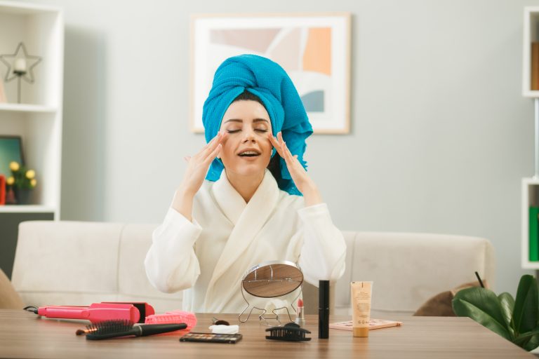 5 Common Skincare Mistakes That Are Damaging Your Skin